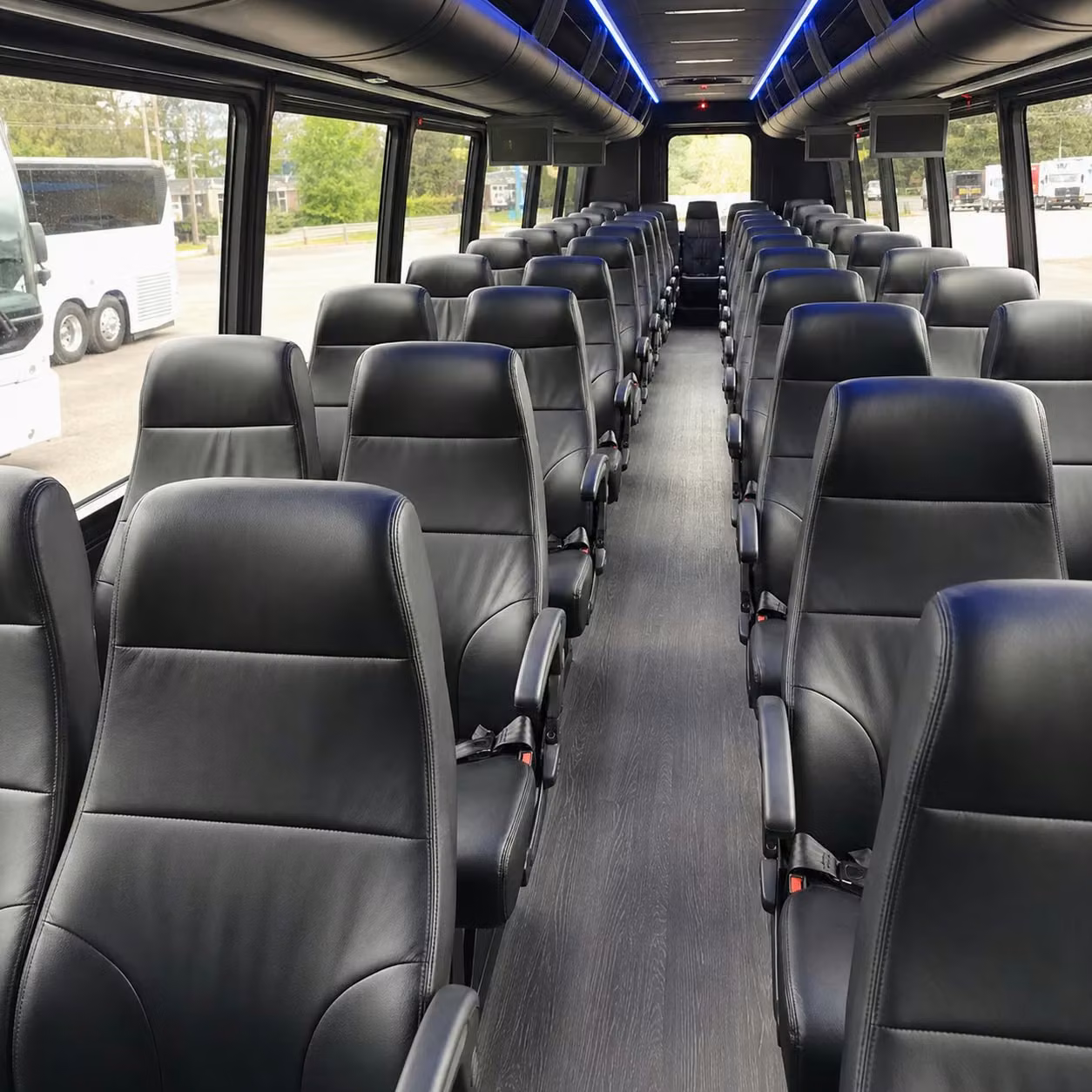 edison airport transportation