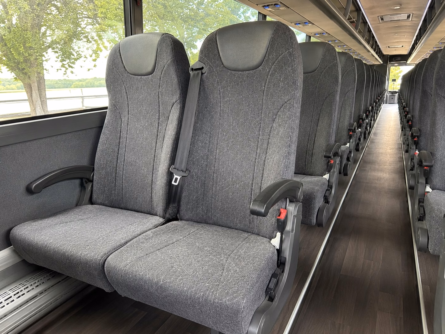 with charterbusrentaledisonnj com you get more wedding transportation options in edison than any single company can offer